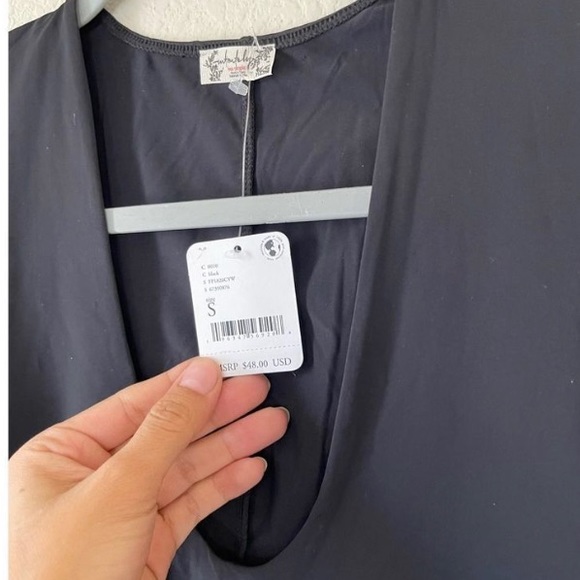 NWT free people second skin deep u black tank size small - Picture 5 of 6